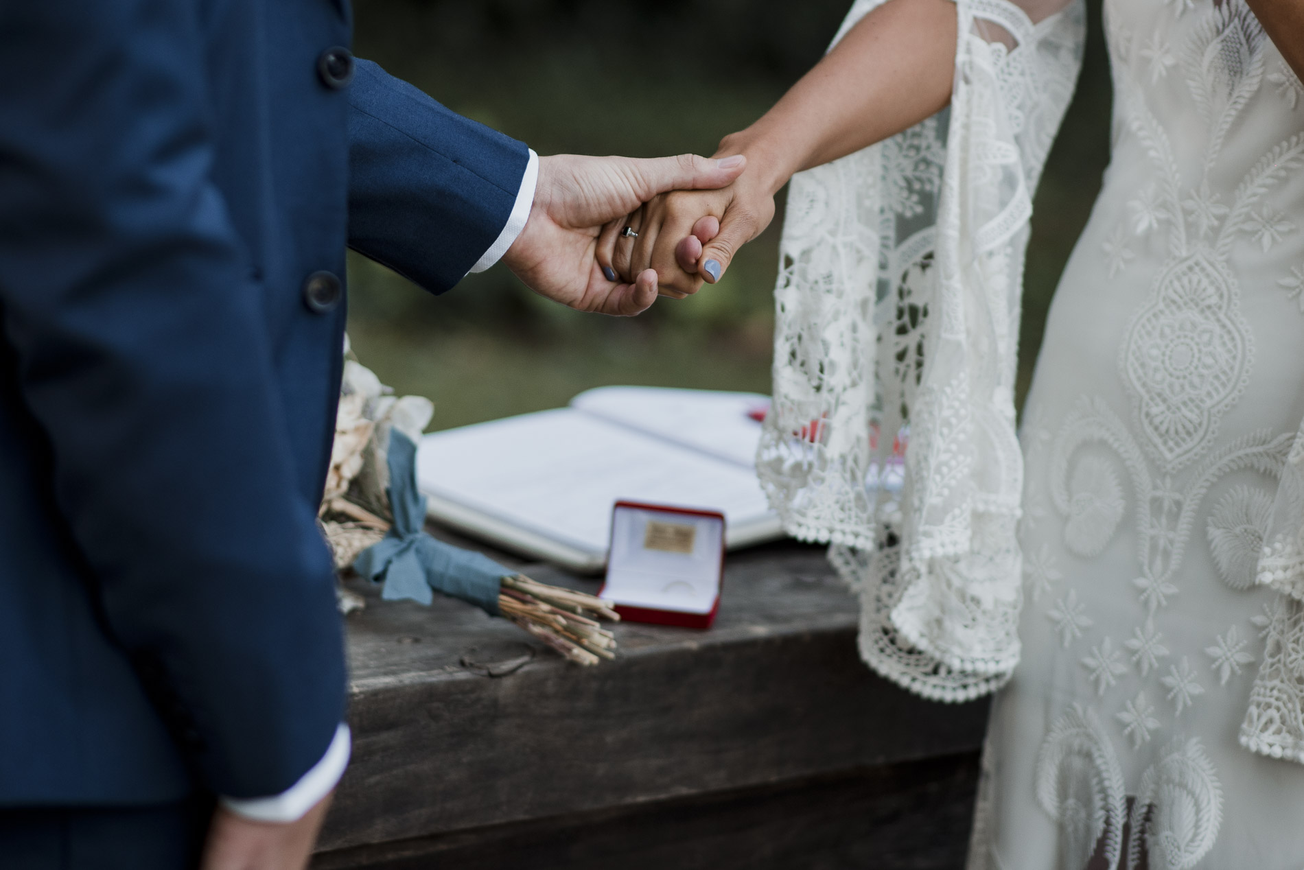 vicky y santi casamiento en buenos aires por emilia gualdoni fotografia